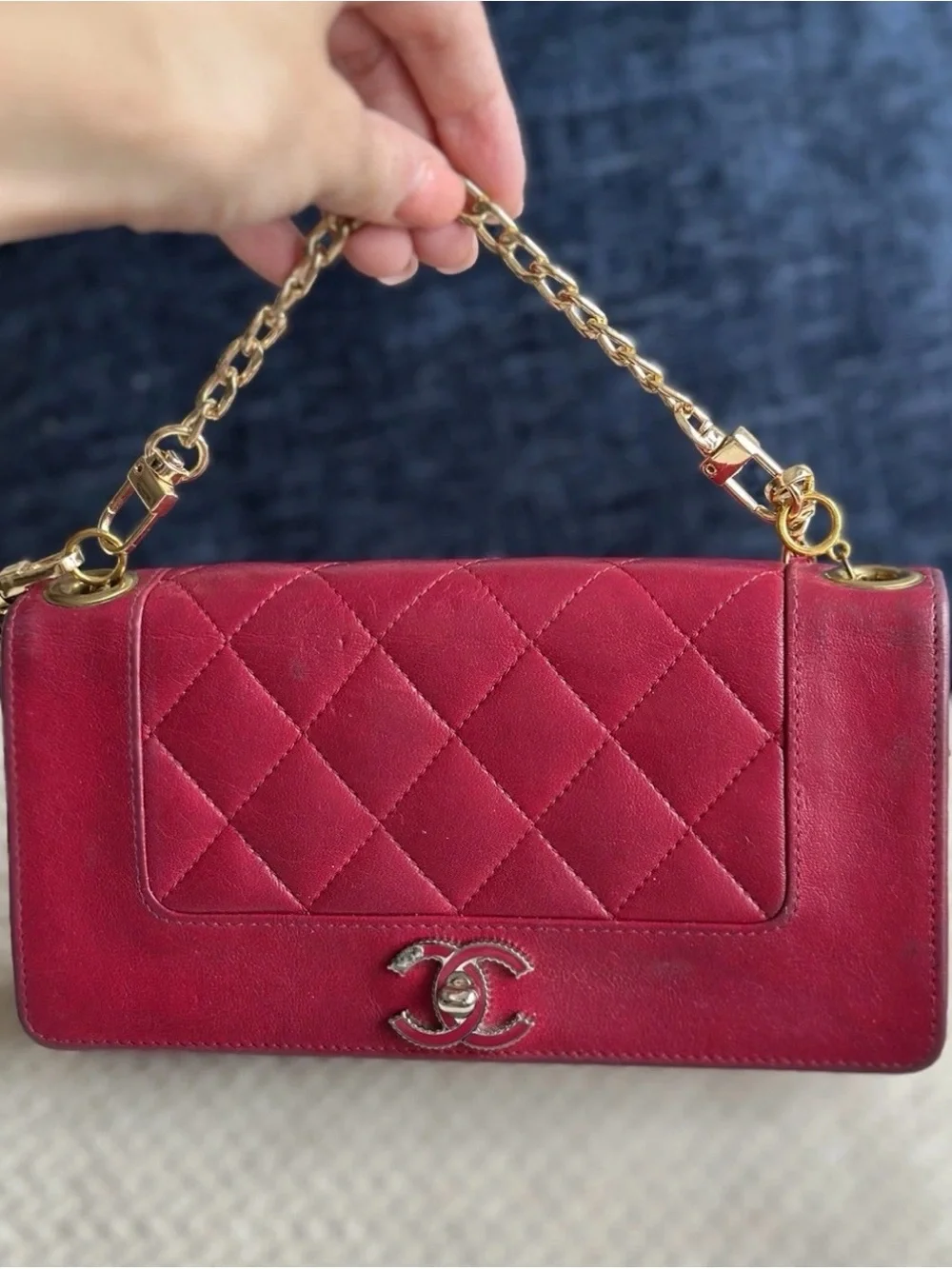 CHANEL Quilted Shoulder Bag in Burgundy with Gold-Tone Hardware